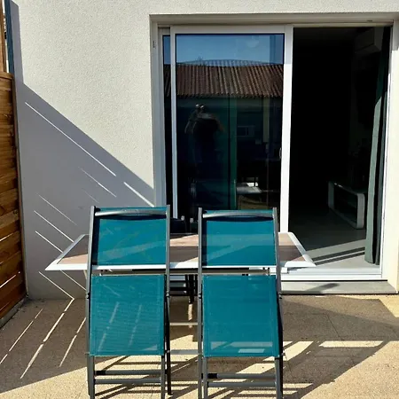 Lits Faits, Valise A Poser, 3 Mn Futuroscope 펜션 샤세노일 뒤 푸아투