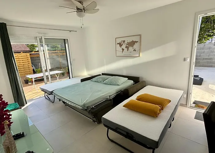 Lits Faits, Valise à Poser, 3 Mn Futuroscope Chasseneuil-du-Poitou